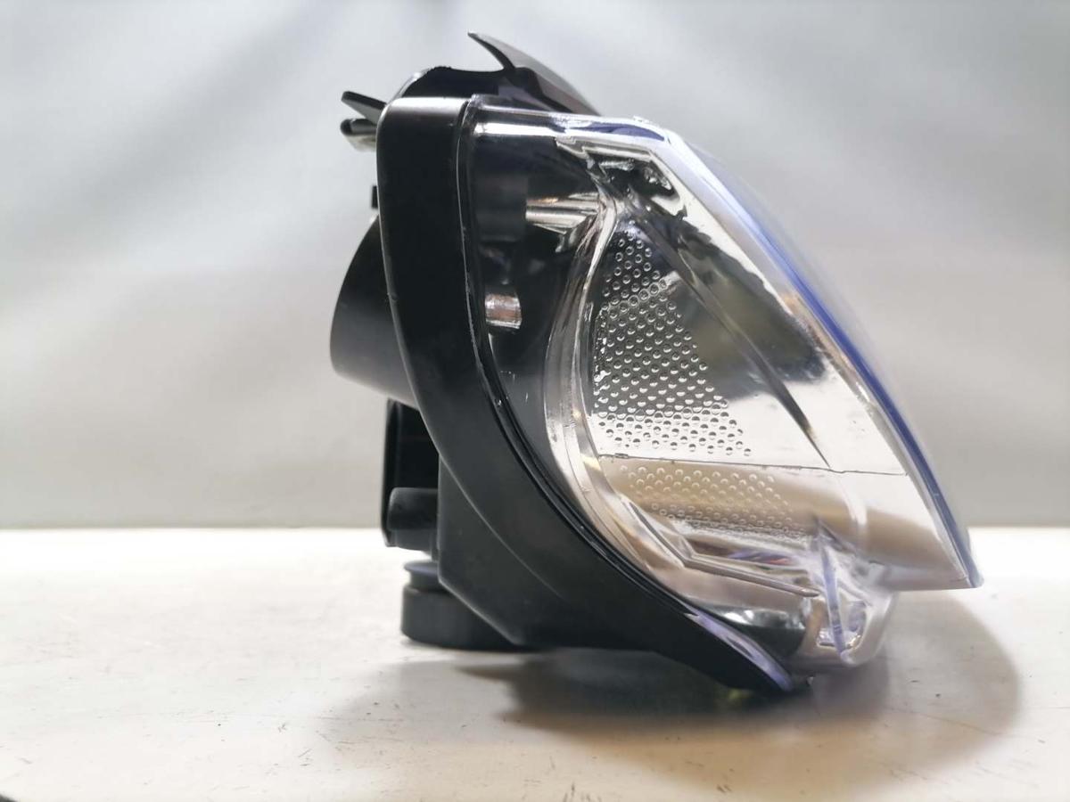 Skoda Fabia 6Y Scheinwerfer rechts Halogen Chrom Hintergrund Zubeh&ouml;r Bj.2007